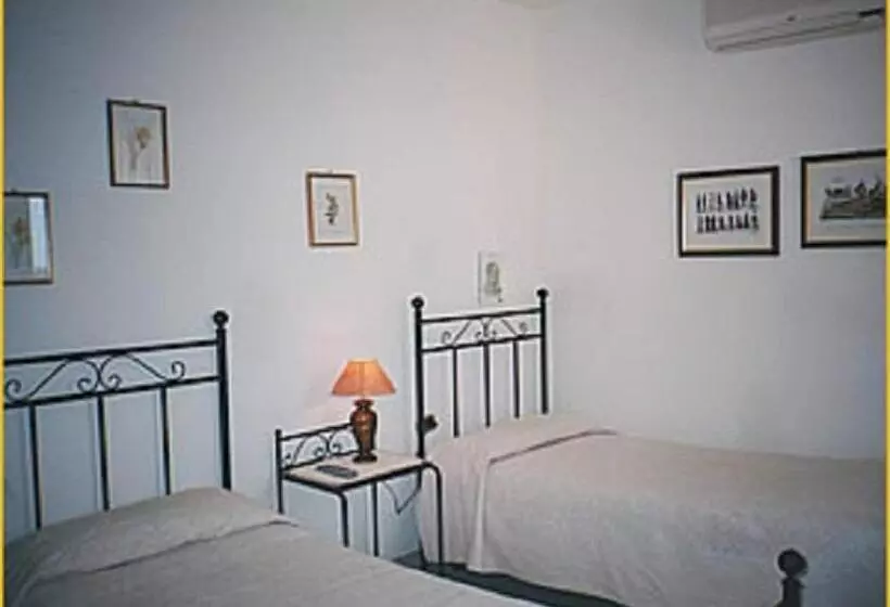 ホテル Agriturismo S Ammutu