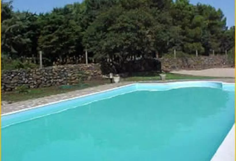 ホテル Agriturismo S Ammutu