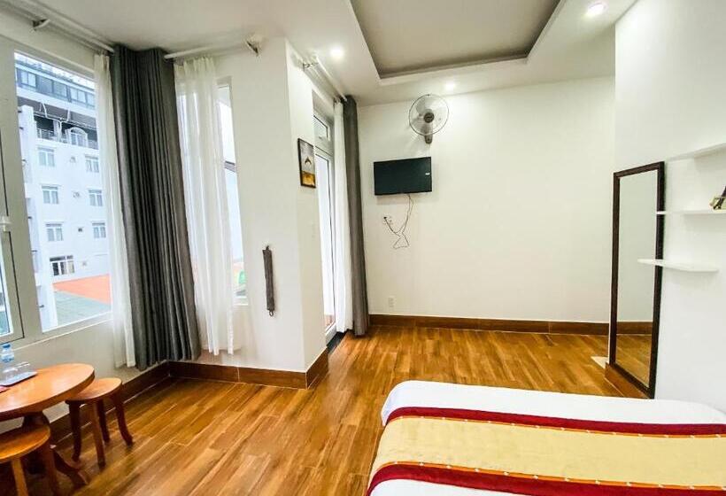 هتل Hà Thu House