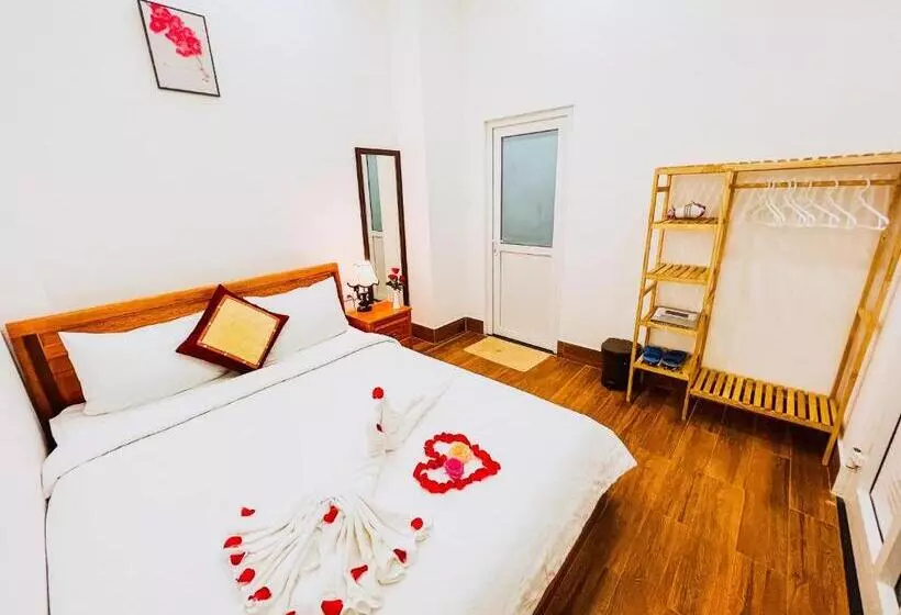 هتل Hà Thu House