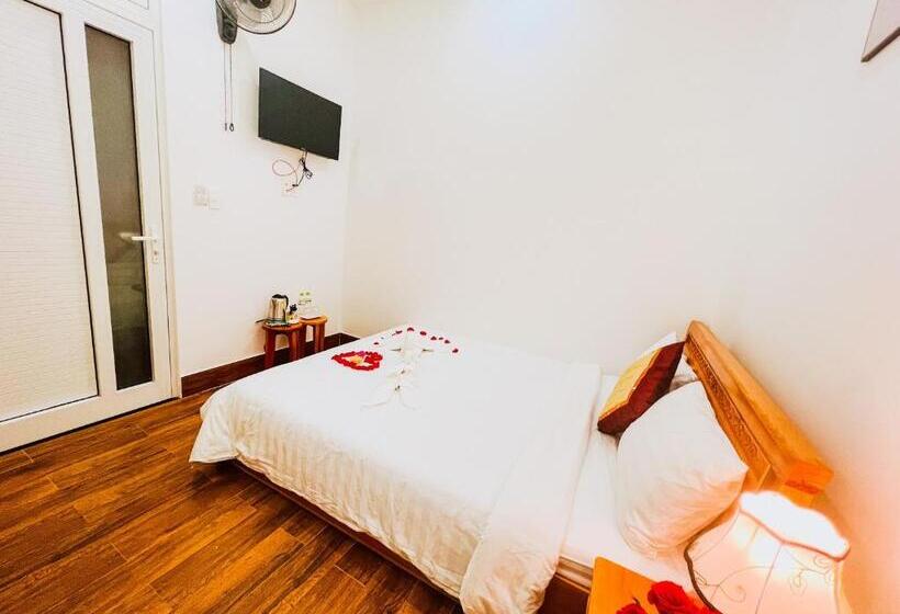 هتل Hà Thu House