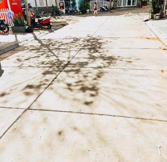 هتل Hà Thu House