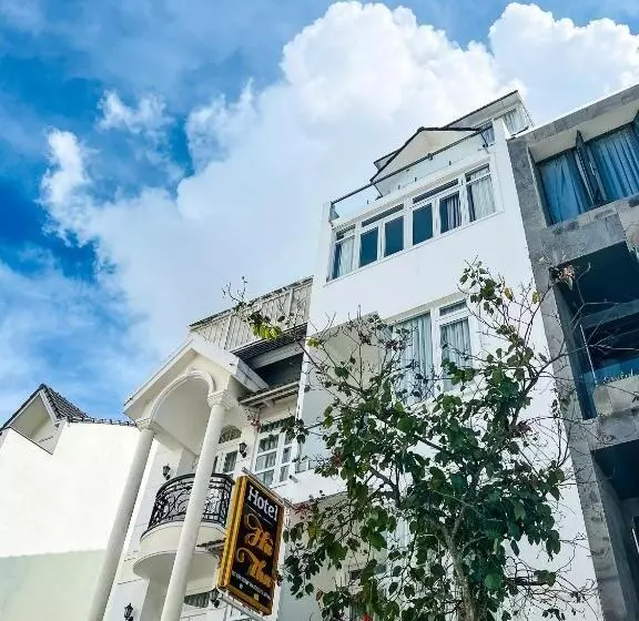 هتل Hà Thu House