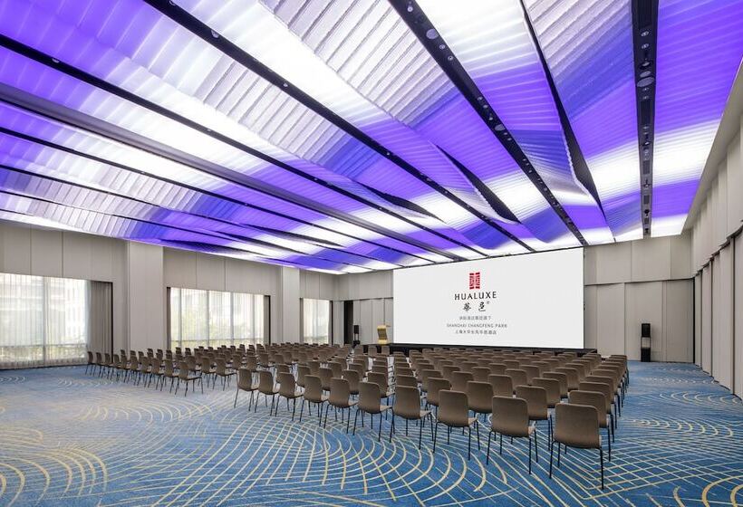 Otel Hualuxe Shanghai Changfeng Park, An Ihg