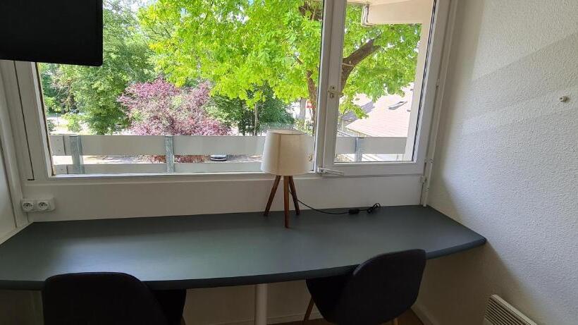 فندق Kyriad Direct Nancy Sud Vandoeuvre Rénové