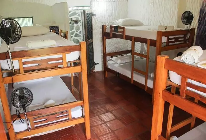 Hotelli Praba Hostel