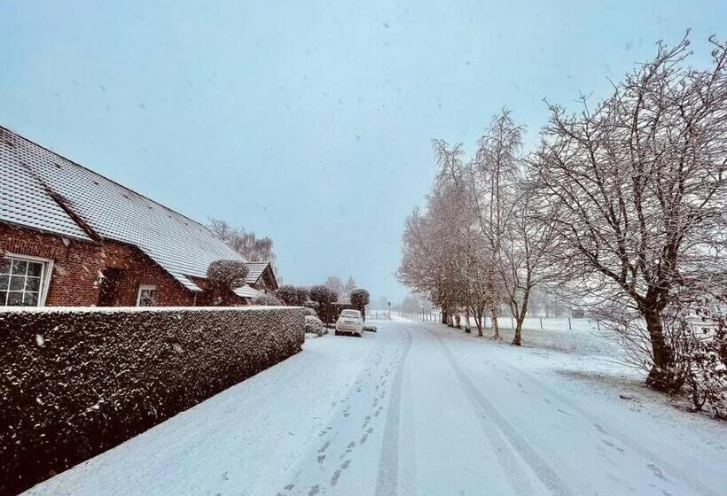 Huuske Lütten Uttied Das Landleben Genießen