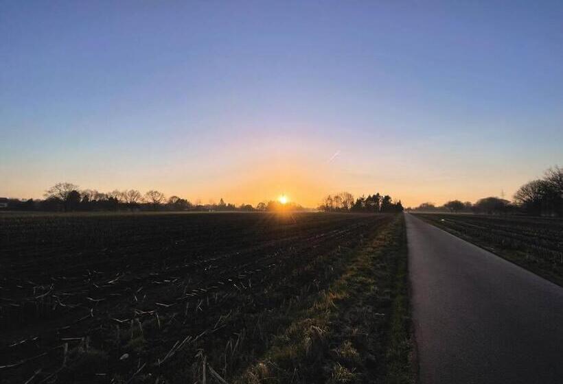 Huuske Lütten Uttied Das Landleben Genießen
