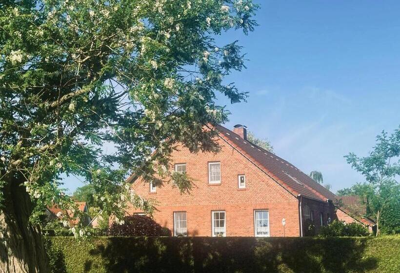 Huuske Lütten Uttied Das Landleben Genießen