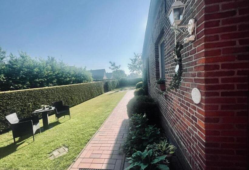 Huuske Lütten Uttied Das Landleben Genießen