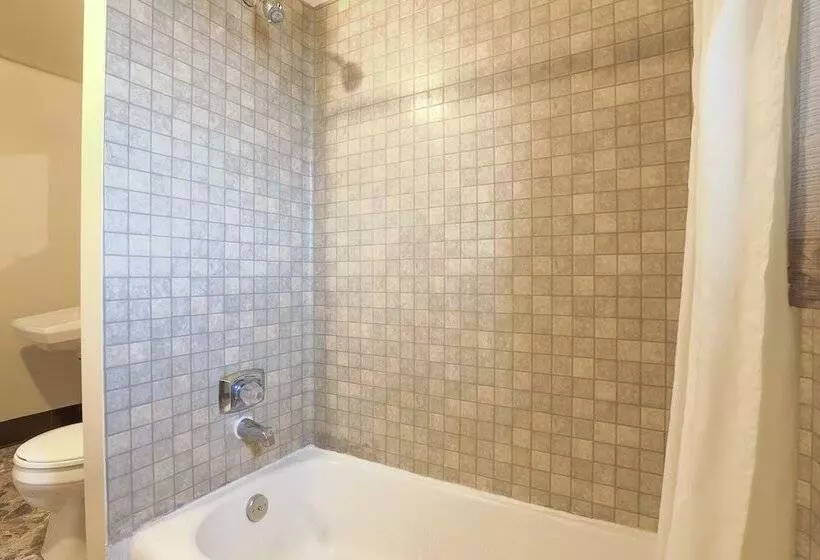 Love Hotels On Silver Street At Hurley Wi