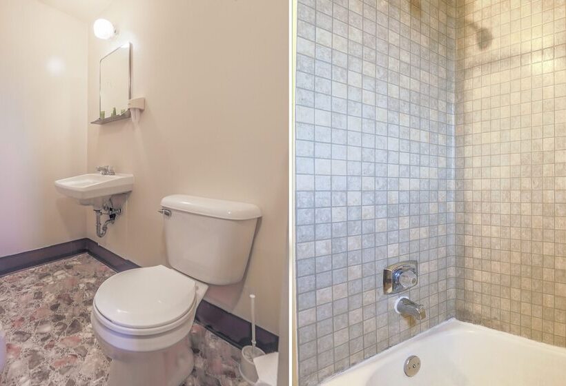 Love Hotels On Silver Street At Hurley Wi