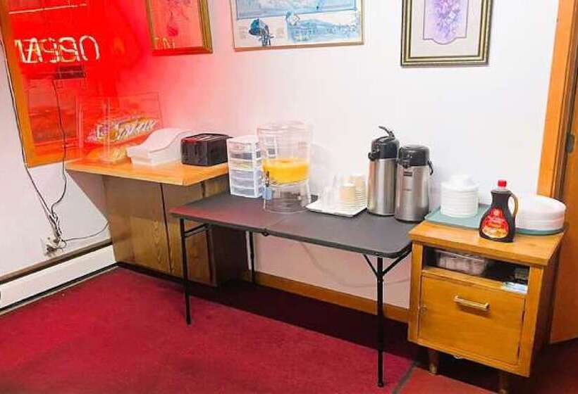 Love Hotels On Silver Street At Hurley Wi