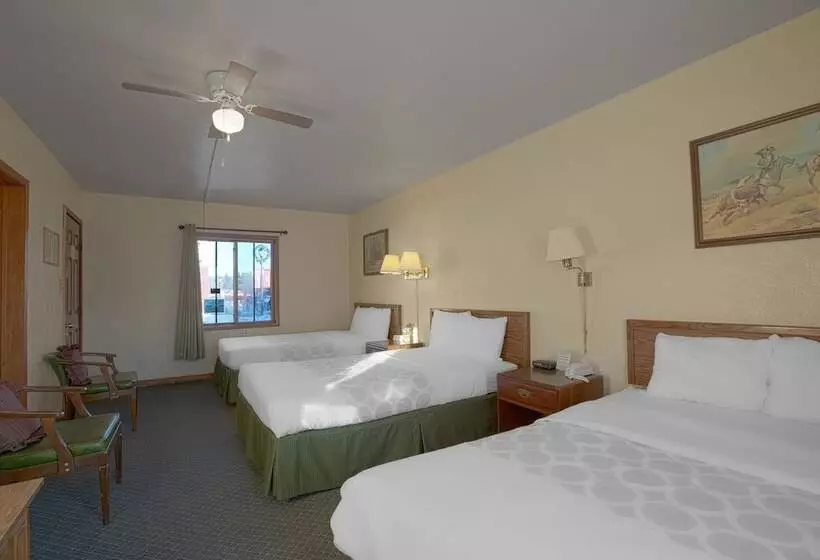 Love Hotels On Silver Street At Hurley Wi