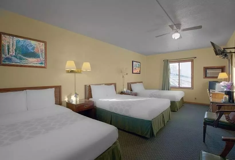 Love Hotels On Silver Street At Hurley Wi