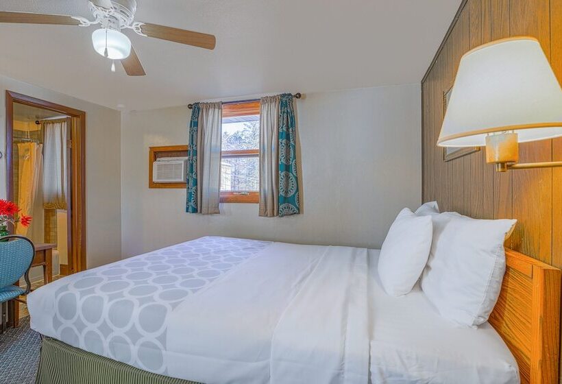 Love Hotels On Silver Street At Hurley Wi