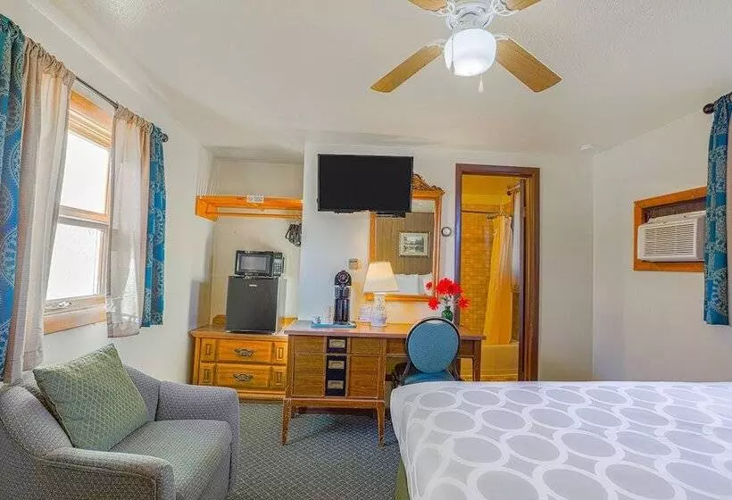 Love Hotels On Silver Street At Hurley Wi