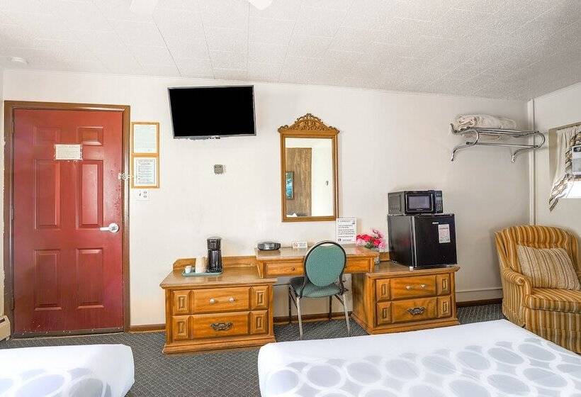 Love Hotels On Silver Street At Hurley Wi
