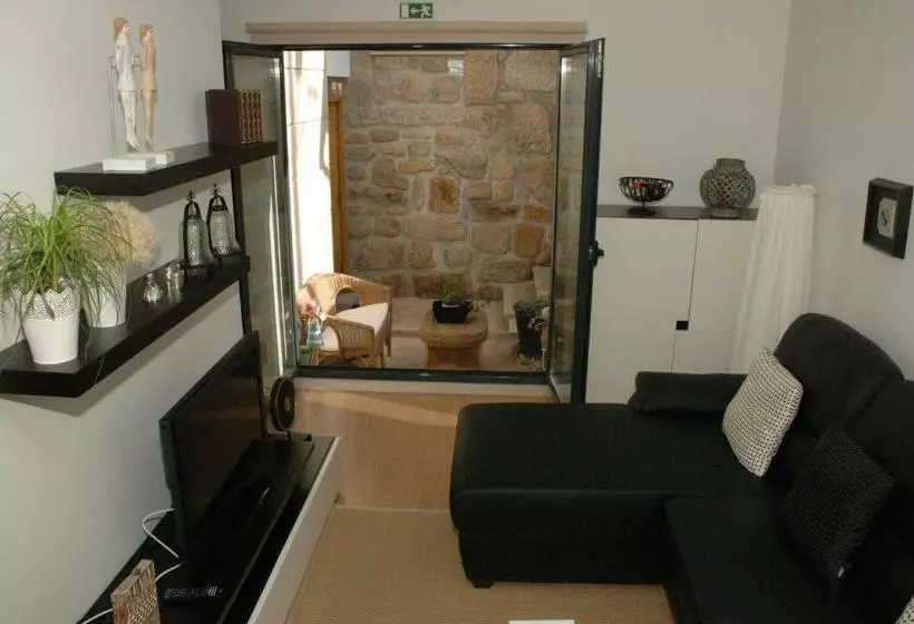 Majatalo Casa Da Canada