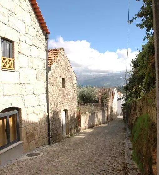 Majatalo Casa Da Canada