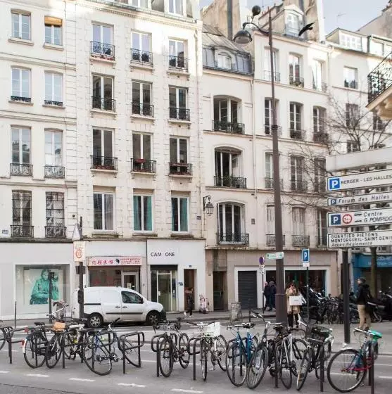 ベッドアンドブレックファースト Club246 Paris Saint Martin