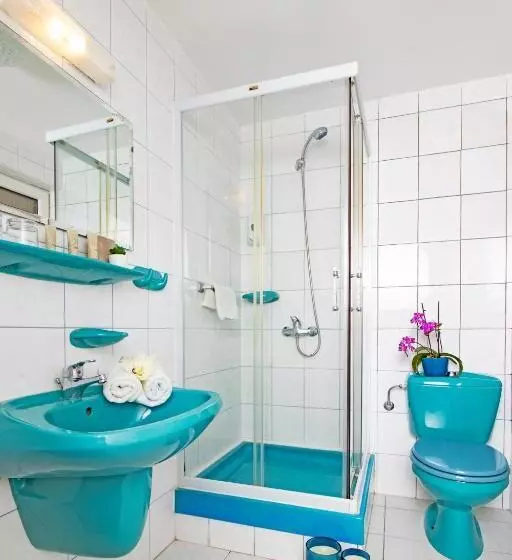 Aamiaismajoitus (B&B) Villa My Lake