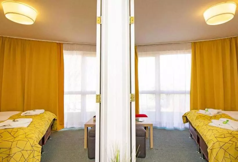 Aamiaismajoitus (B&B) Villa My Lake