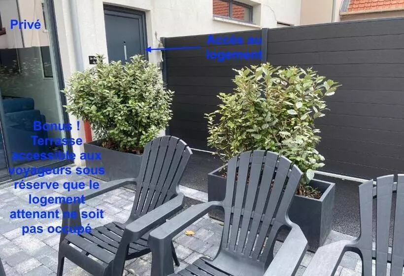 Chambre Tout Confort Avec Commodités Espace Repas Wifi Parking