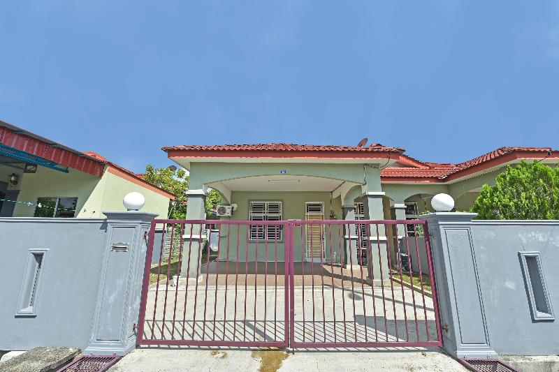 Hotel Oyo Home 90469 Homestay Changlun Star