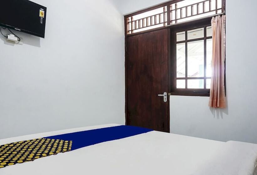 Szálloda Spot On 90928 Wisma Asri Putra Syariah