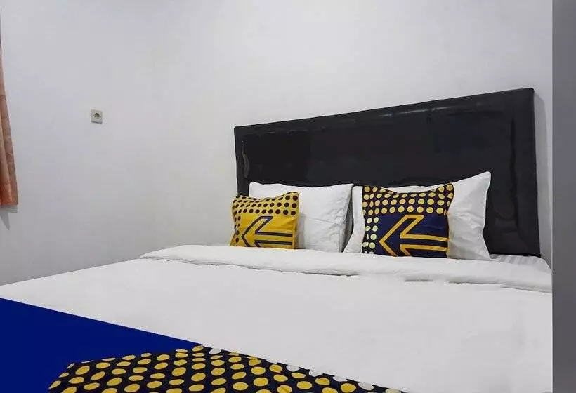 Hotelli Spot On 90928 Wisma Asri Putra Syariah