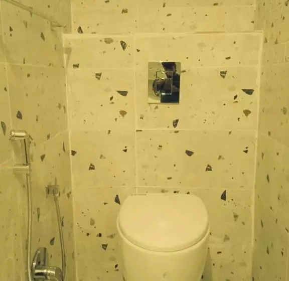 Majatalo بيتي بلس للغرف الفندقية  مدخل مستقل