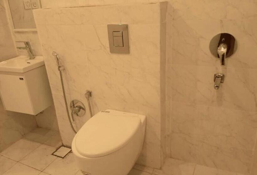 Pension (Hôtel basse catégorie) بيتي بلس للغرف الفندقية مدخل مستقل