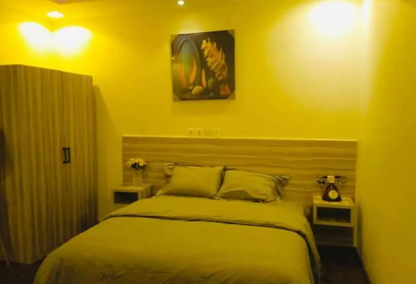 Majatalo بيتي بلس للغرف الفندقية  مدخل مستقل