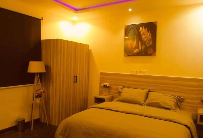 Majatalo بيتي بلس للغرف الفندقية  مدخل مستقل