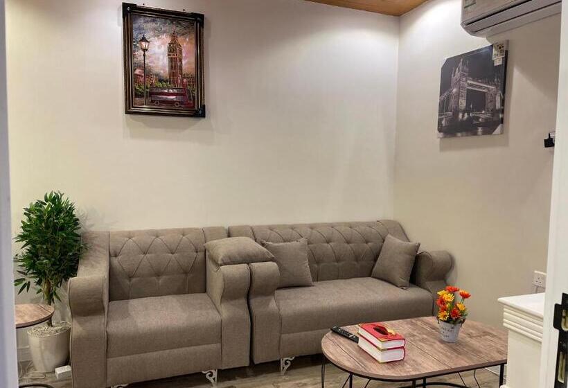 Pension (Hôtel basse catégorie) بيتي بلس للغرف الفندقية مدخل مستقل