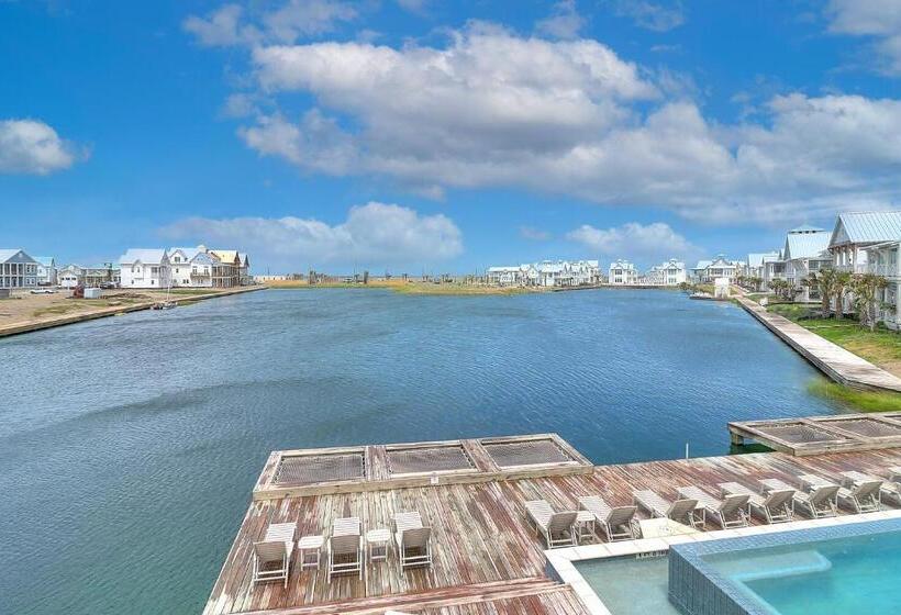 Shells On The Beach Tc 2104