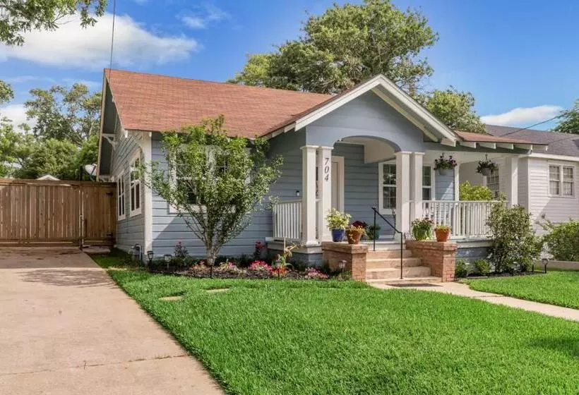 The Blue Diamond Retreat