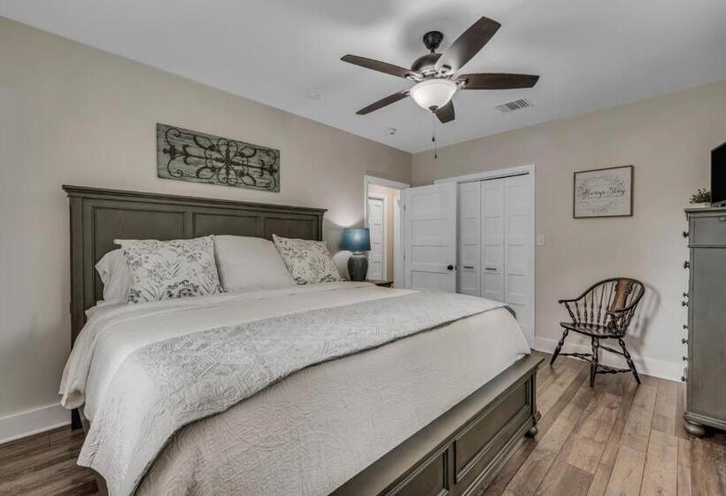 The Blue Diamond Retreat