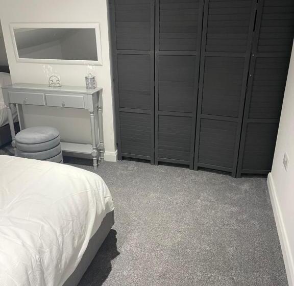 The Welcome Apartment