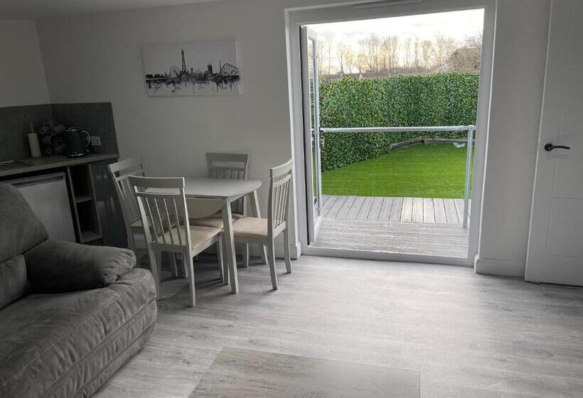 The Welcome Apartment