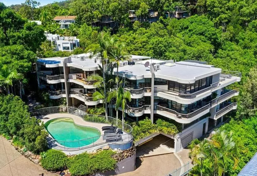 Tranquil Noosa At Its Best Beach, Bush, Good Food