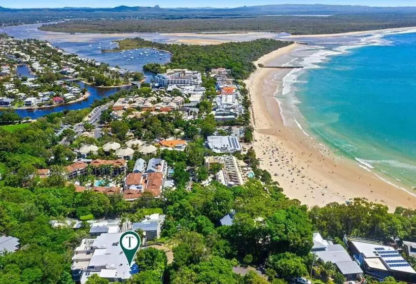 Tranquil Noosa At Its Best Beach, Bush, Good Food