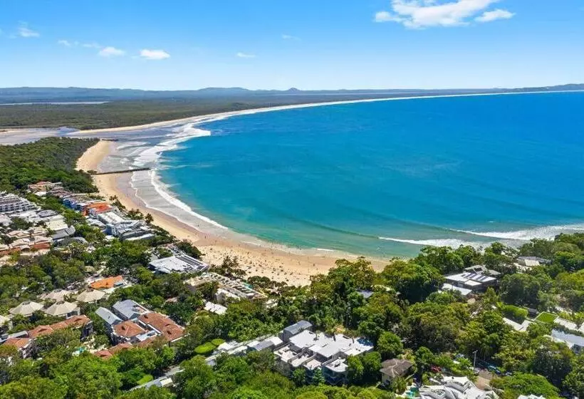 Tranquil Noosa At Its Best Beach, Bush, Good Food