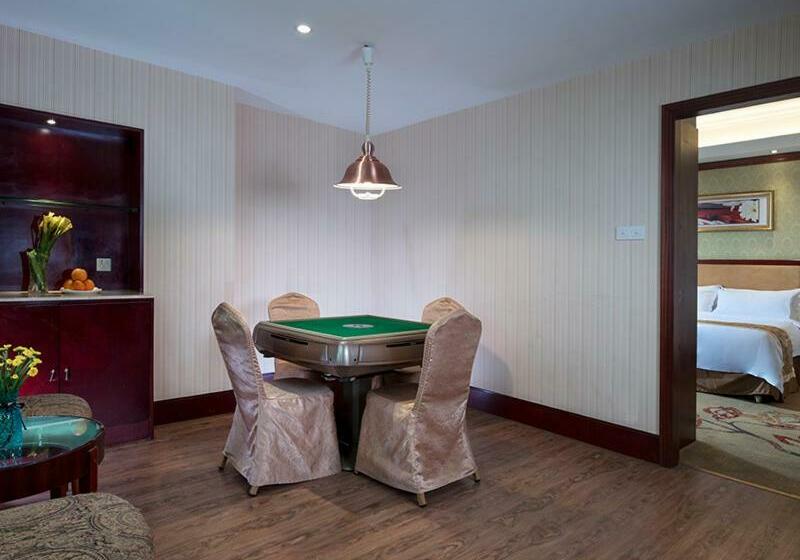 Vienna Hotel Dongguan Changping Avenue