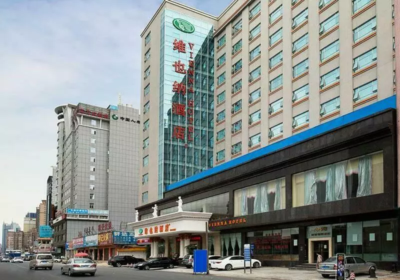 Vienna Hotel Dongguan Changping Avenue