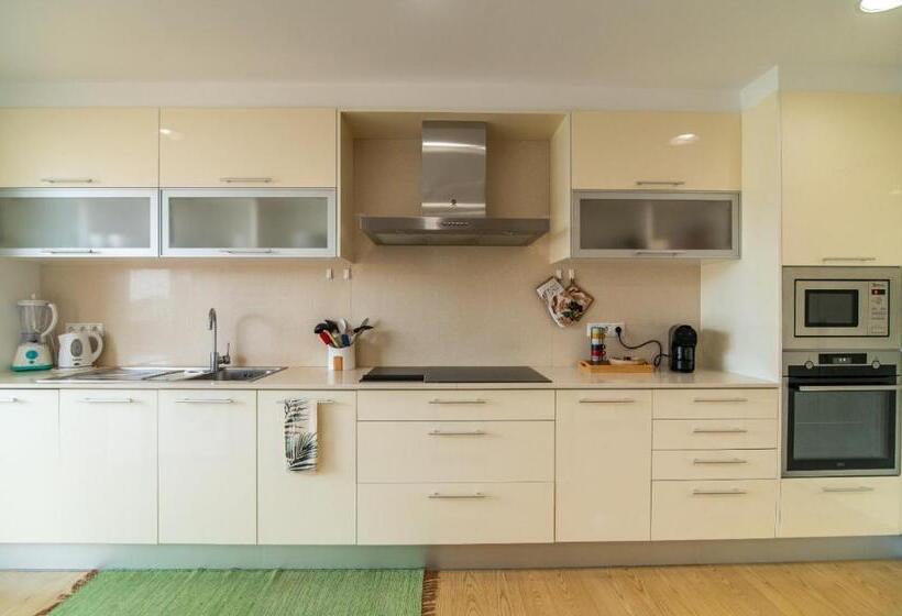 Alojamento Encantador No Centro De Ponta Delgada