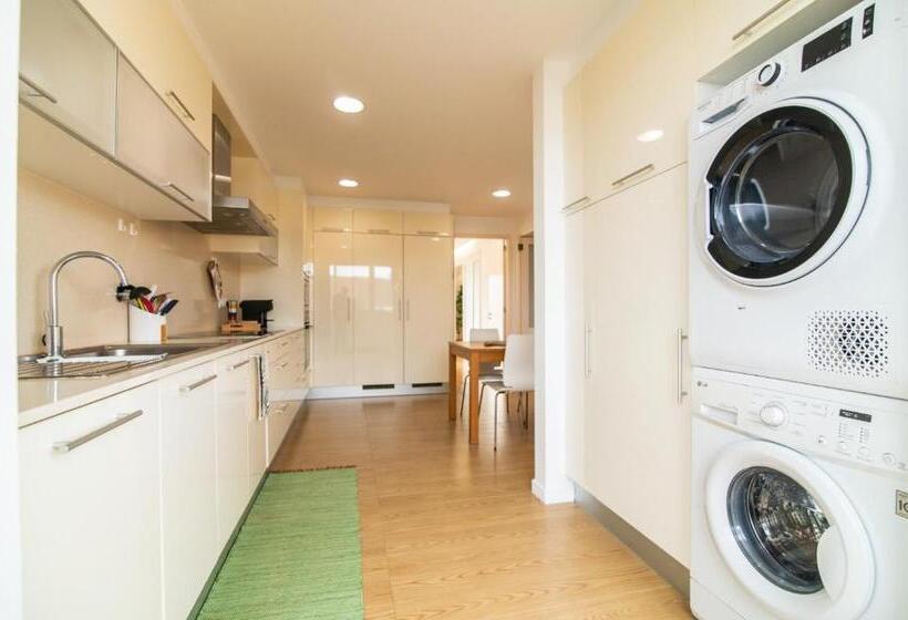 Alojamento Encantador No Centro De Ponta Delgada