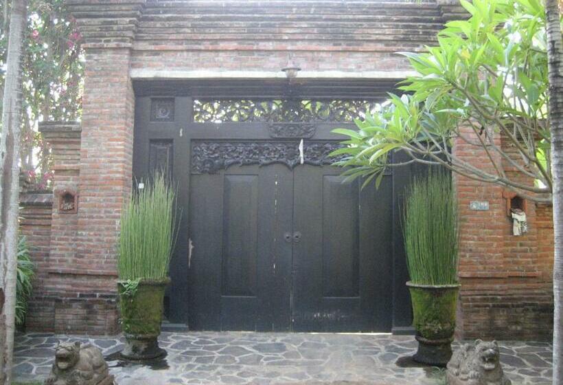 Bed and Breakfast Singko Lovina