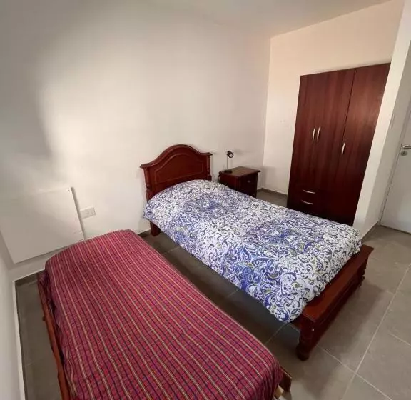 Departamento Nº 3 En Complejo Semiprivado! 2 Habitaciones